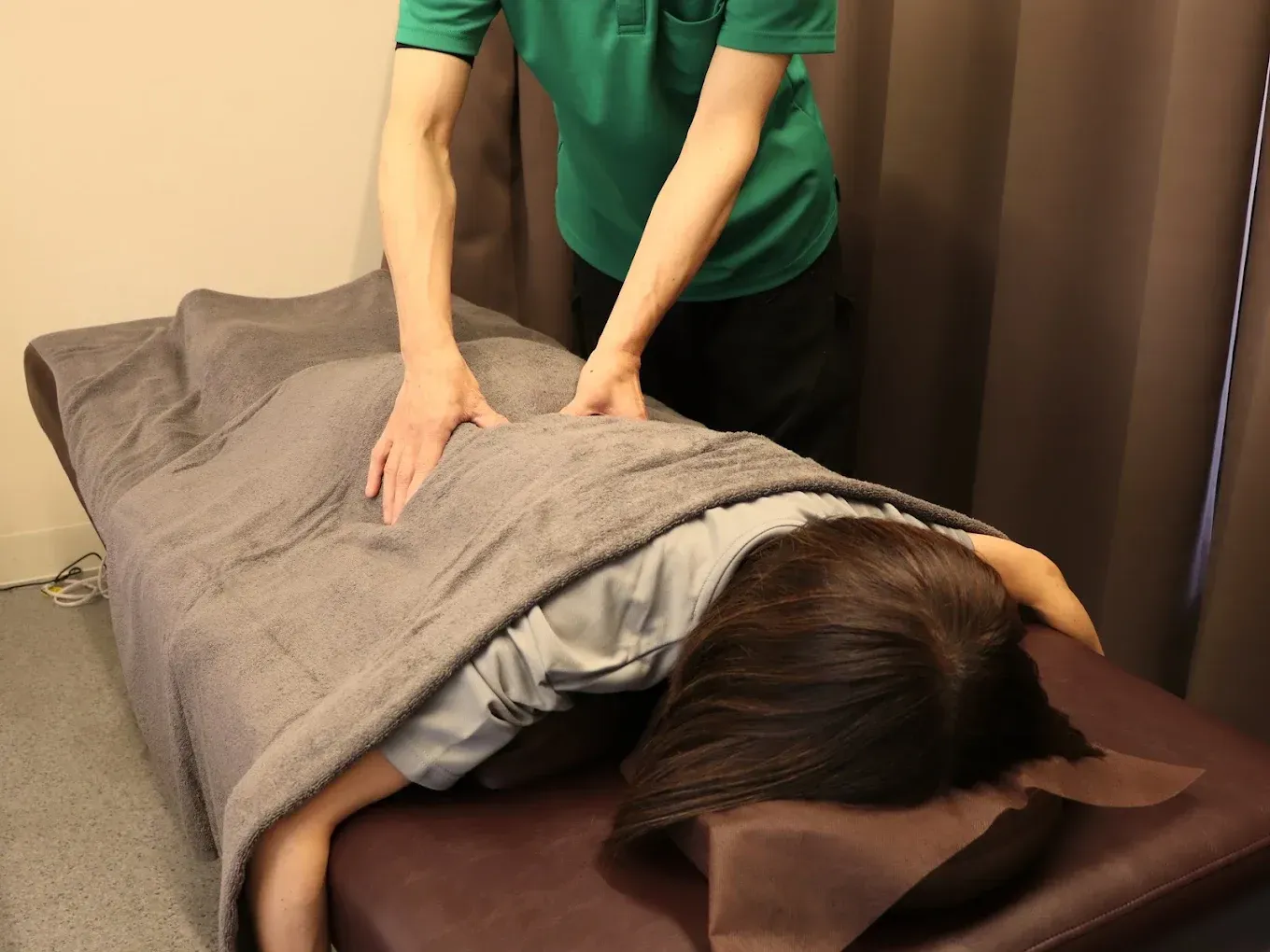 【もみほぐしマッサージ】癒もみ60分
